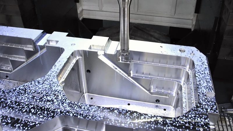 双色模具：汽车内饰精工之选**