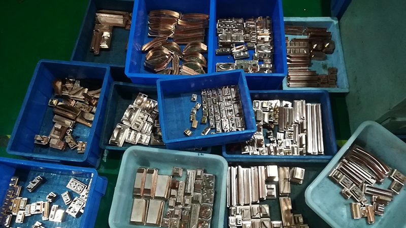 精密注塑模具材质选择：揭秘影响模具性能的关键因素