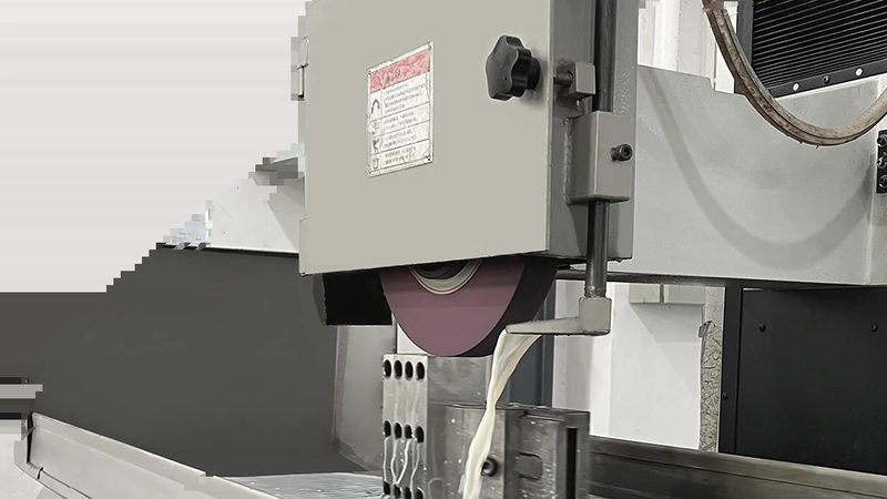 吹塑模具用45号钢：适用性分析及选材考量
