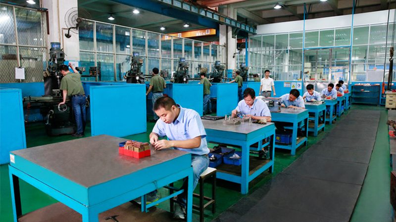 耐高温硅胶模具：揭秘其制造工艺与选型要点**