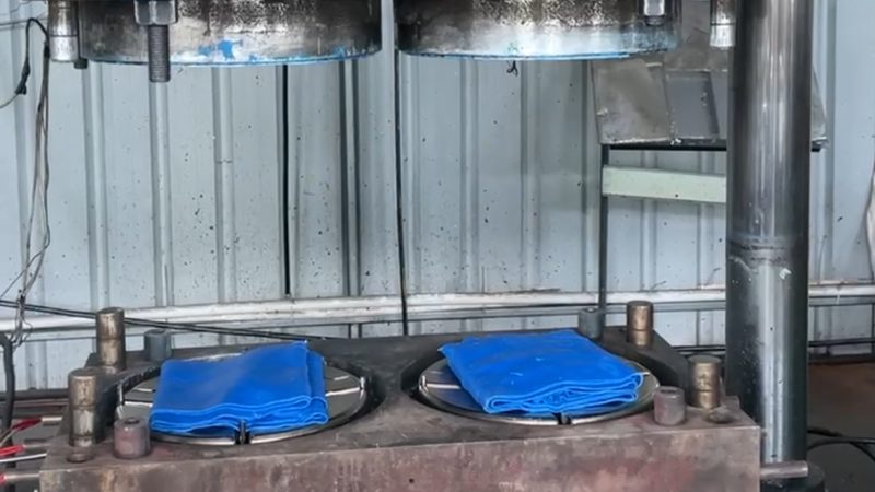 佛山顺德家电模具报价对比：揭秘模具选型背后的秘密